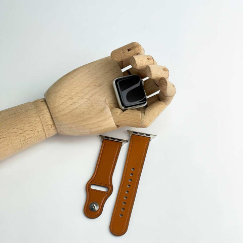 Кожаный ремешок Leather Rivet Clasp на Apple Watch 38/40/41mm Saddle brown Кожаный ремешок Leather Rivet Clasp на Apple Watch 38/40/41mm Saddle brown
